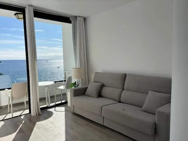 Riviera Paradise Apartament *